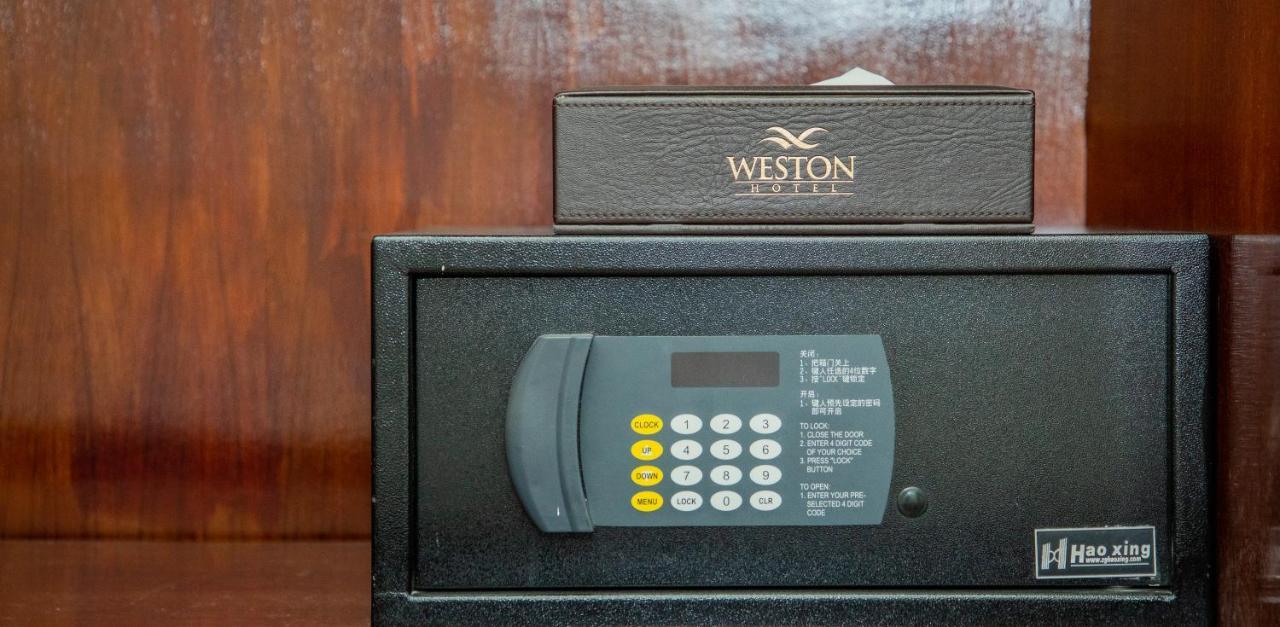 Weston Hotel Nairobi Exterior photo