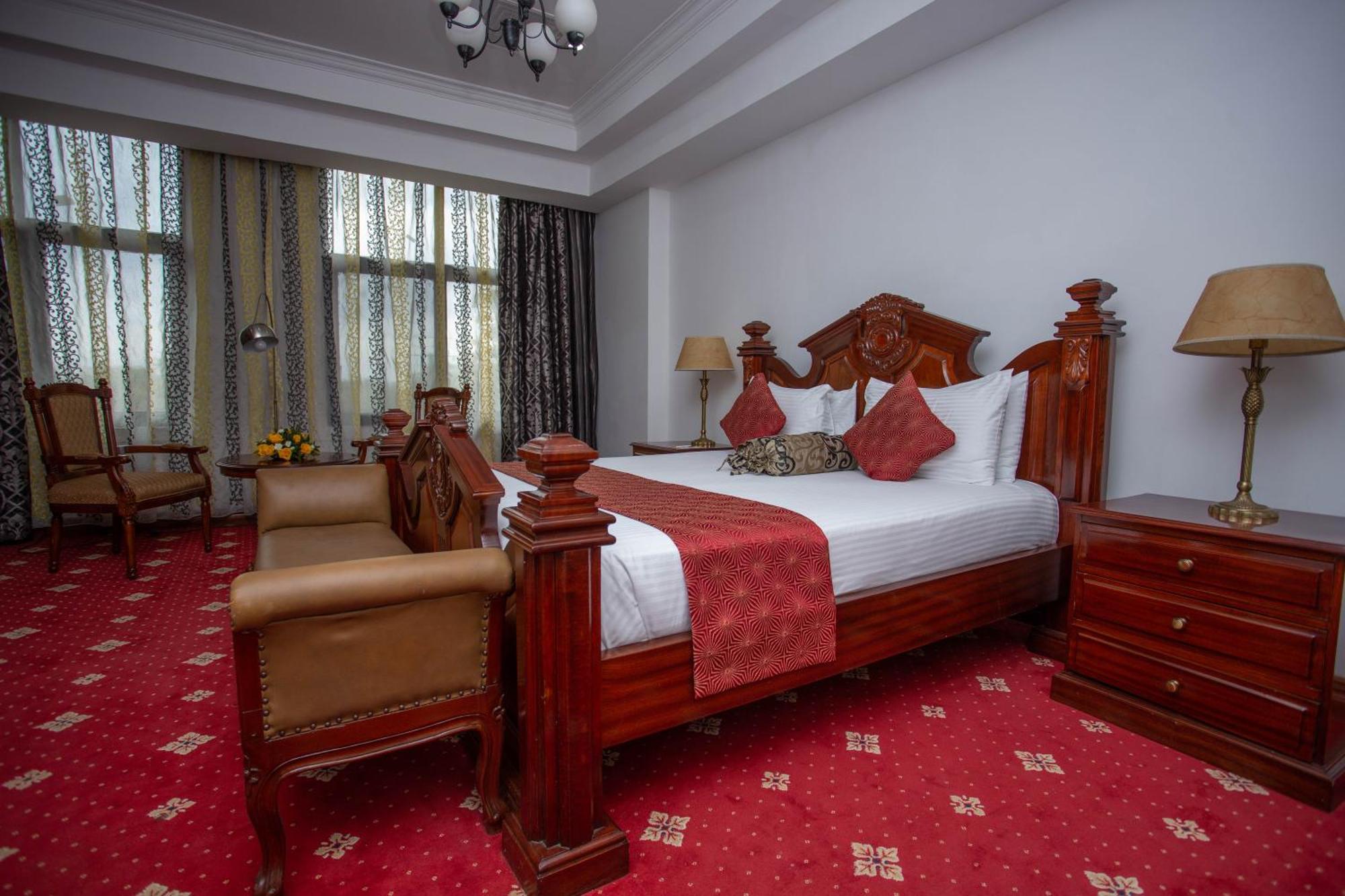Weston Hotel Nairobi Exterior photo
